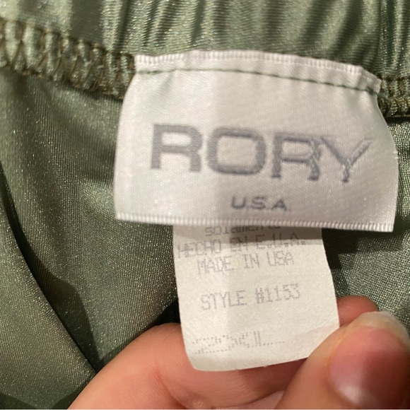 Green Dress - Picture 5 of 6